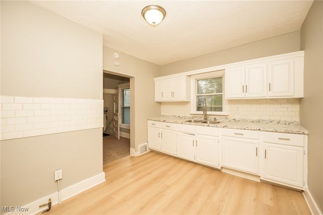 2104 11th Street, Akron, OH 44314