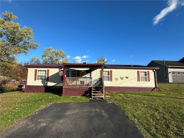 7 Royal Avenue, Bradford Town, PA 16701