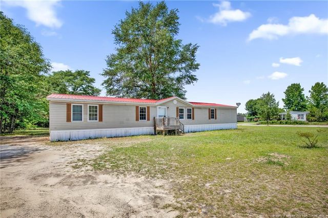 4705 Hickory Ridge, Parkton, NC 28371