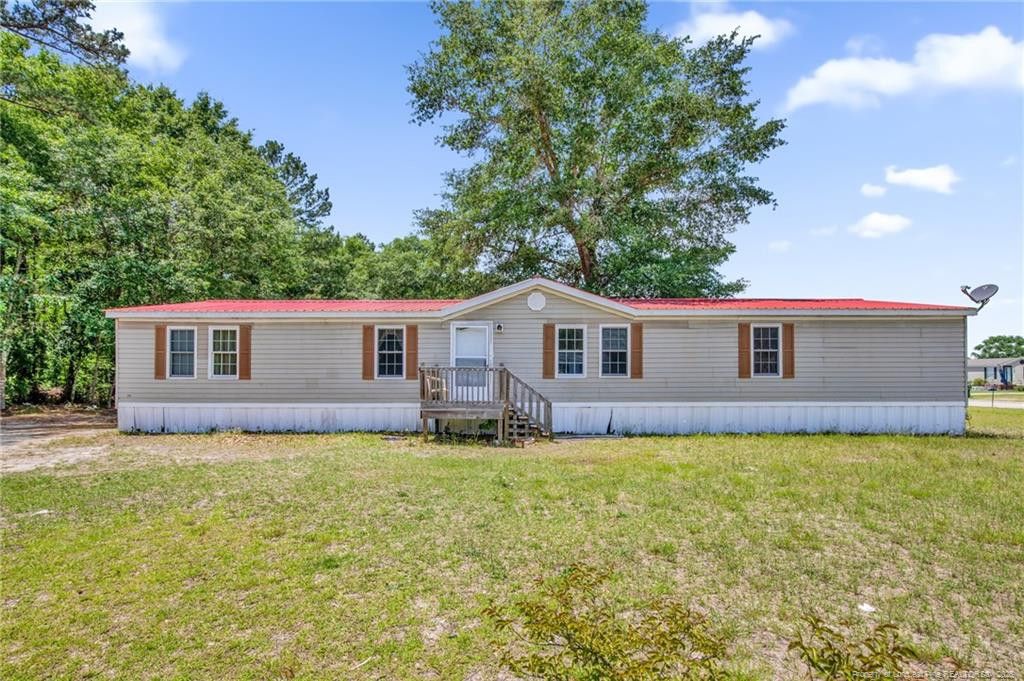 4705 Hickory Ridge, Parkton, NC 28371