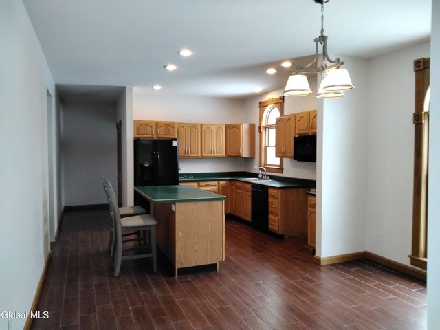 25 Ridge Drive, Troy, NY 12180