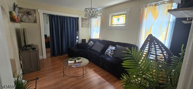 93 Lincoln Pl, Irvington Twp., NJ 07111