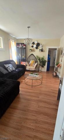 93 Lincoln Pl, Irvington Twp., NJ 07111