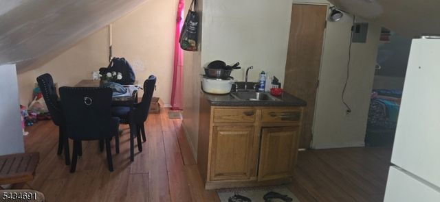 93 Lincoln Pl, Irvington Twp., NJ 07111