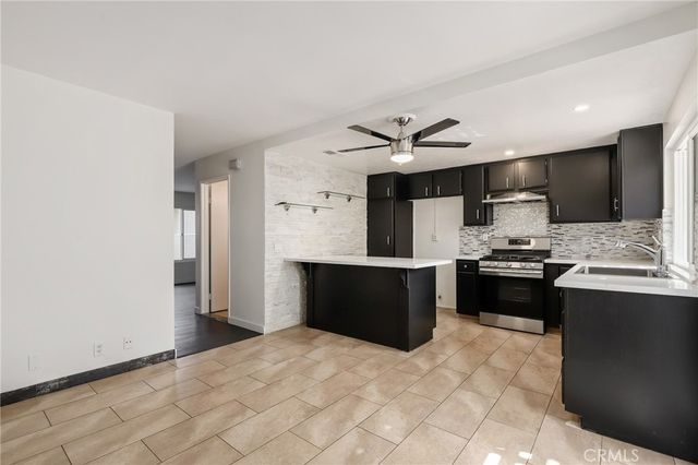 313 S Belmont Lane, Placentia, CA 92870
