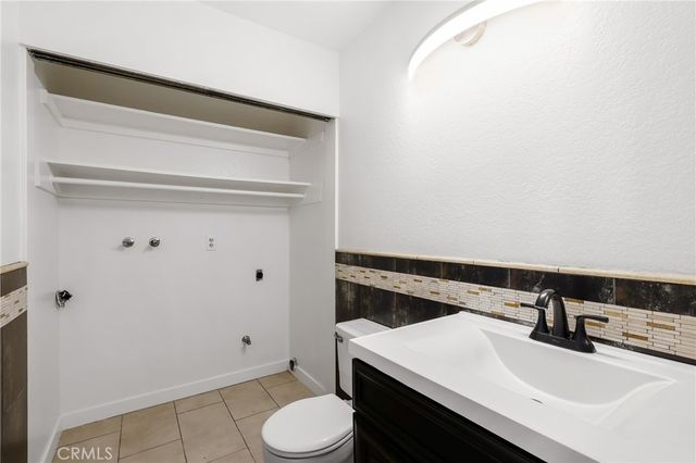 313 S Belmont Lane, Placentia, CA 92870