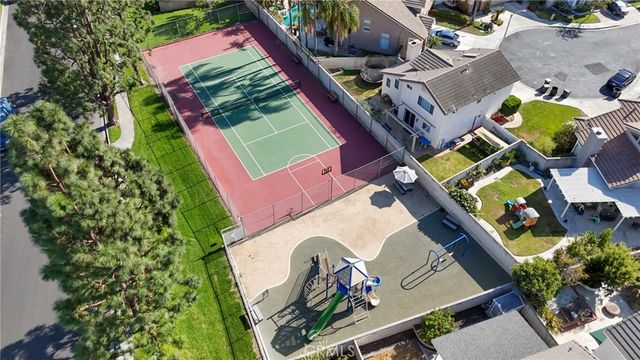 313 S Belmont Lane, Placentia, CA 92870