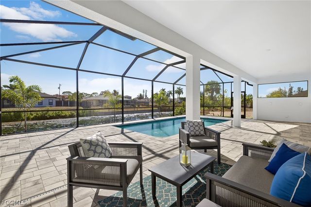 1625 SW 15th PL, Cape Coral, FL 33991