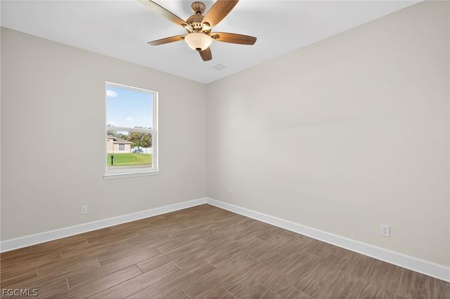 1625 SW 15th PL, Cape Coral, FL 33991