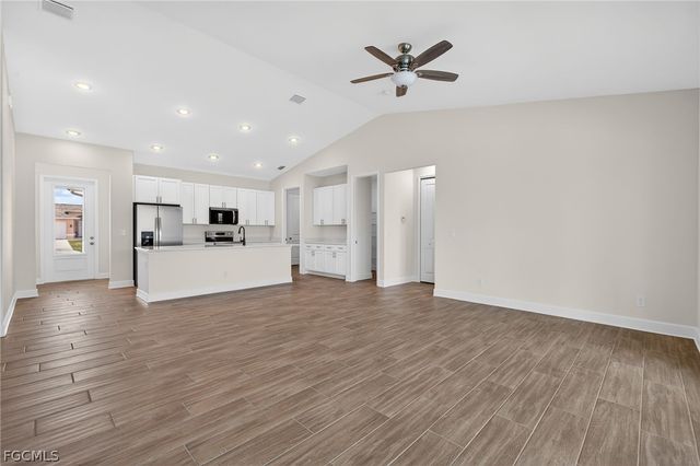 1625 SW 15th PL, Cape Coral, FL 33991