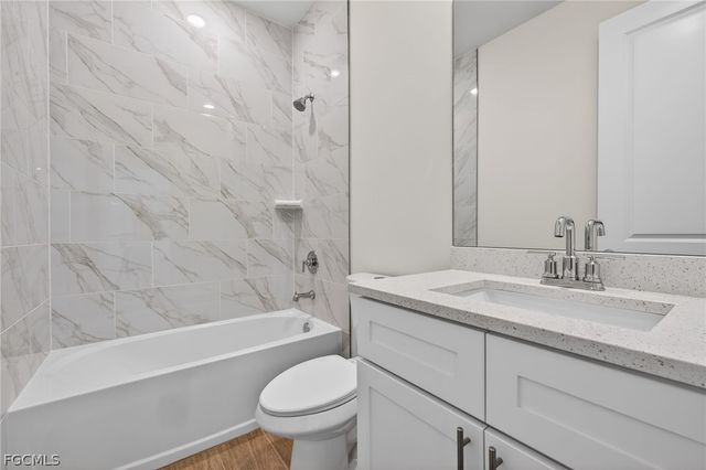 1625 SW 15th PL, Cape Coral, FL 33991