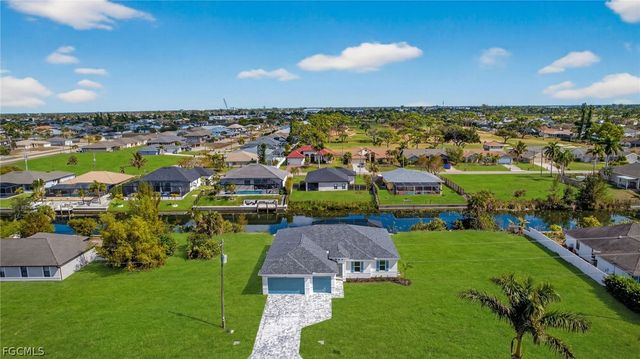 1625 SW 15th PL, Cape Coral, FL 33991