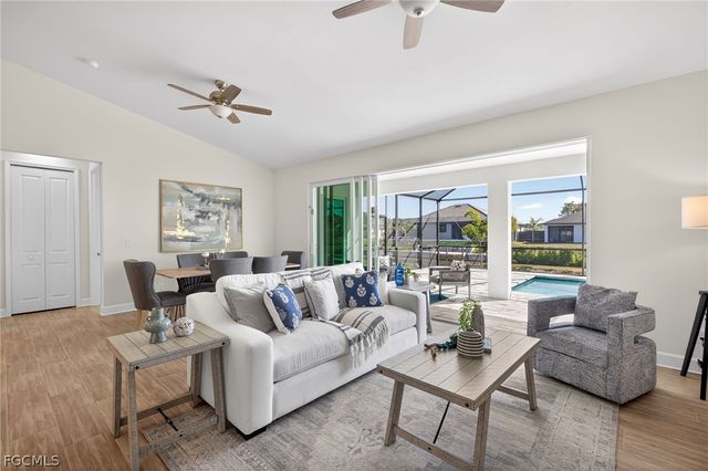 1625 SW 15th PL, Cape Coral, FL 33991