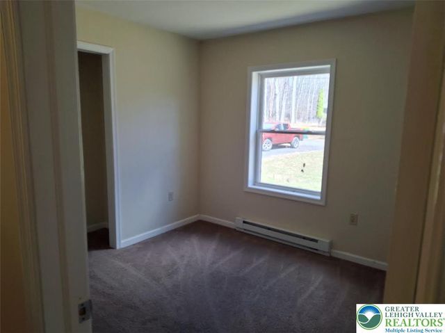 1714 Upper Valley, Chestnuthill Twp, PA 18330