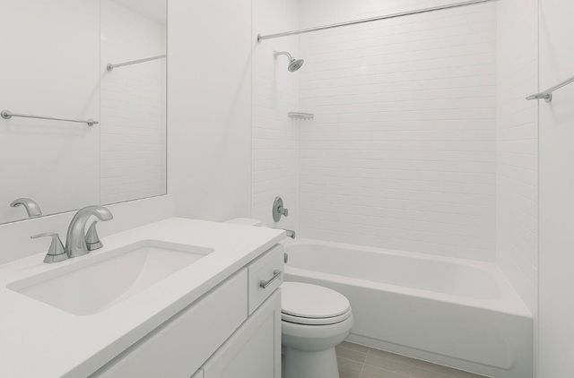 10227 Van Gogh Court, Iowa Colony, TX 77583