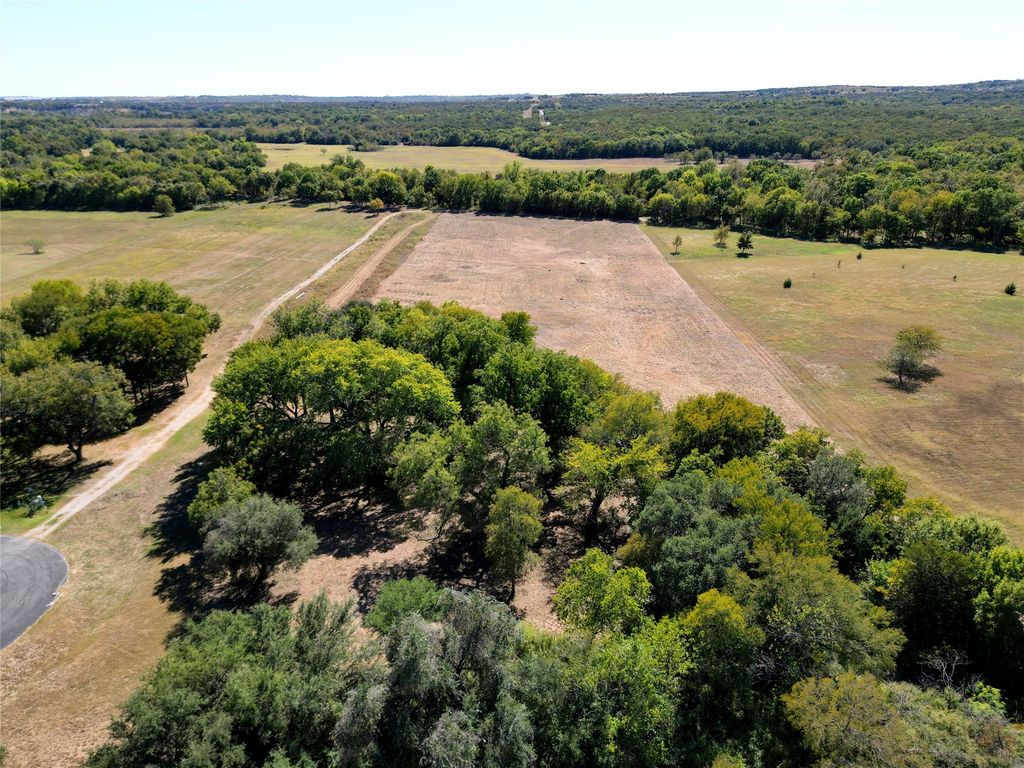 4401 La Cantera Court, Fort Worth, TX 76108