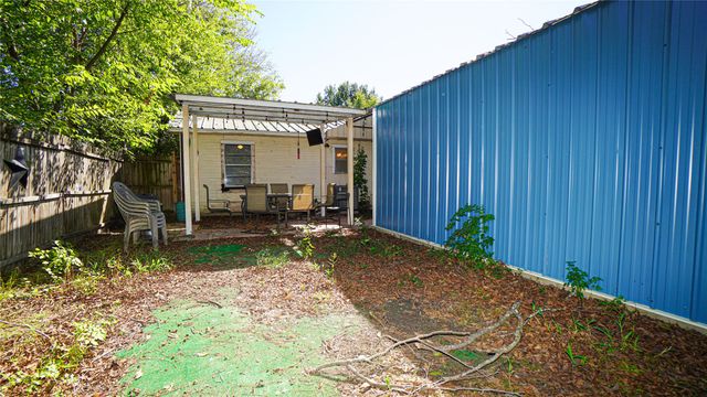 112 Cherokee Street, Terrell, TX 75160