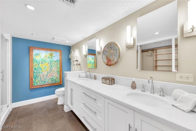6585 Nicholas BLVD 1903, Naples, FL 34108