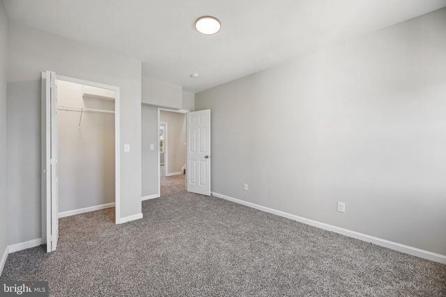 329 E UNIVERSITY PKWY, Baltimore, MD 21218