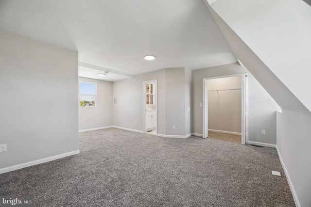 329 E UNIVERSITY PKWY, Baltimore, MD 21218