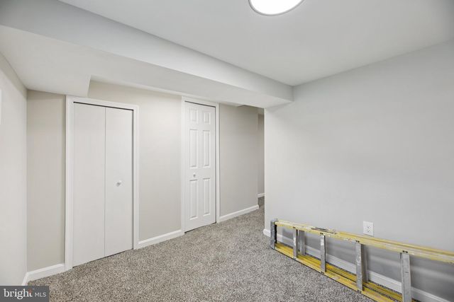 329 E UNIVERSITY PKWY, Baltimore, MD 21218