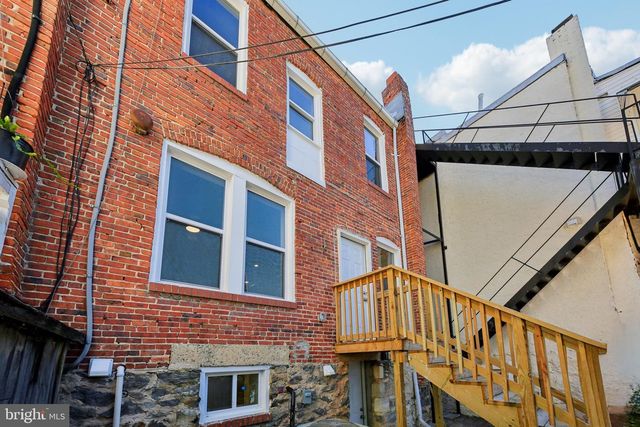 329 E UNIVERSITY PKWY, Baltimore, MD 21218