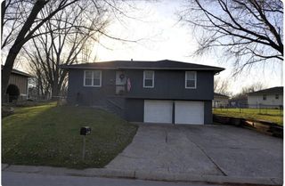 1502 SE Royal Street, Oak Grove, MO 64075