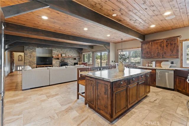 1985 Golden Rod Avenue, Big Bear City, CA 92314