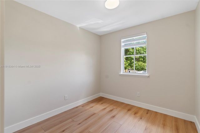 11032 NW 48th Ln, Doral, FL 33178