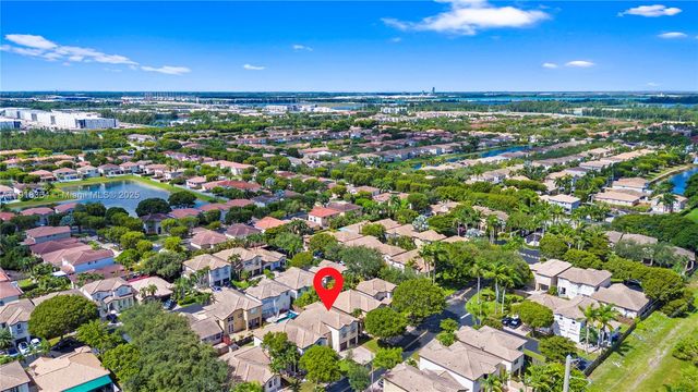 11032 NW 48th Ln, Doral, FL 33178