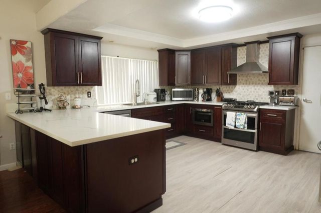 2108 N Apple Avenue, Rialto, CA 92377