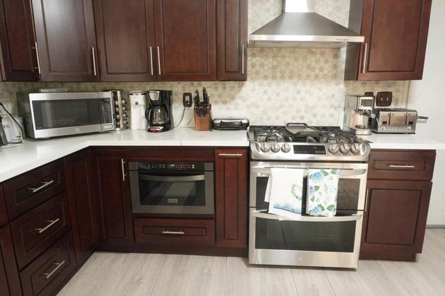 2108 N Apple Avenue, Rialto, CA 92377