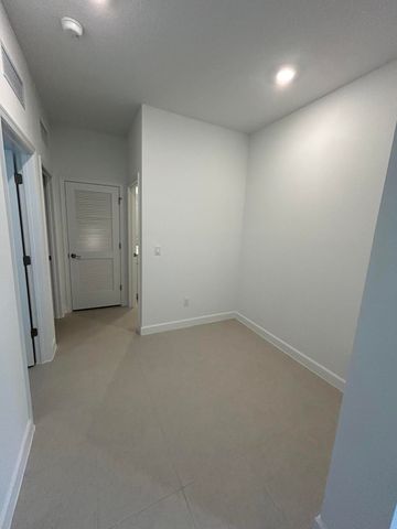 1769 SE Crosswood Way, Port St. Lucie, Port St Lucie, FL 34984