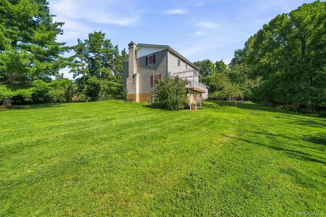 34 Fire Tower Road, Bloomingburg, NY 12721