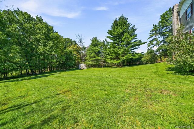 34 Fire Tower Road, Bloomingburg, NY 12721
