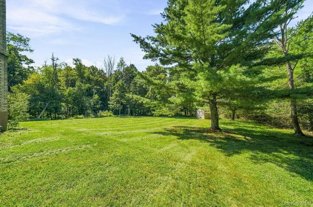34 Fire Tower Road, Bloomingburg, NY 12721