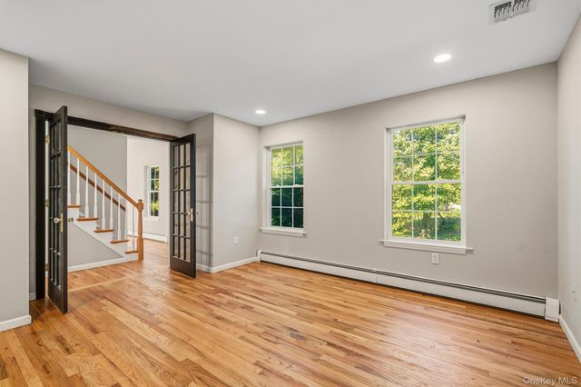 34 Fire Tower Road, Bloomingburg, NY 12721