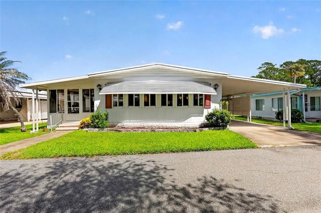 210 PALM MEADOWS DR, Eustis, FL 32726