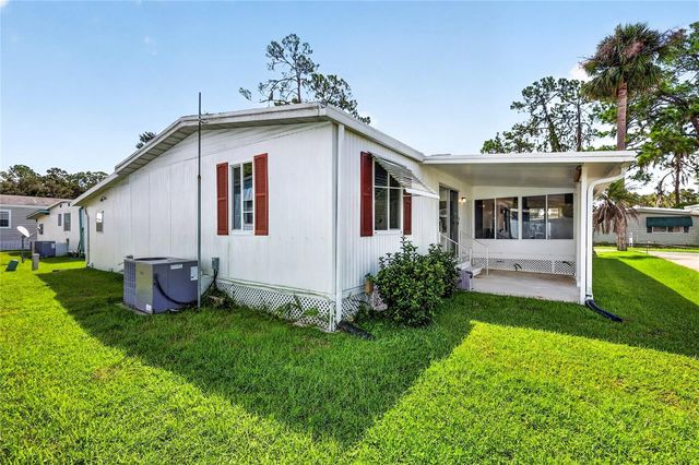 210 PALM MEADOWS DR, Eustis, FL 32726