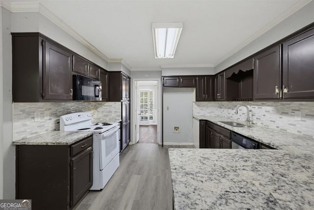 805 Connell Lane, Lawrenceville, GA 30044
