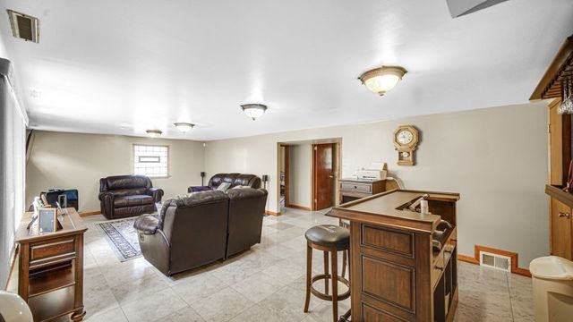 17106 Ingleside Avenue, South Holland, IL 60473