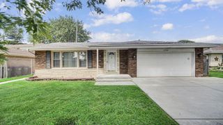 17106 Ingleside Avenue, South Holland, IL 60473