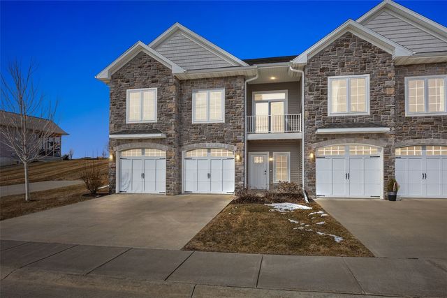 2877 Blue Sage Drive A, Coralville, IA 52241