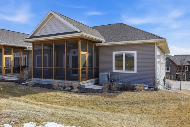 2877 Blue Sage Drive A, Coralville, IA 52241