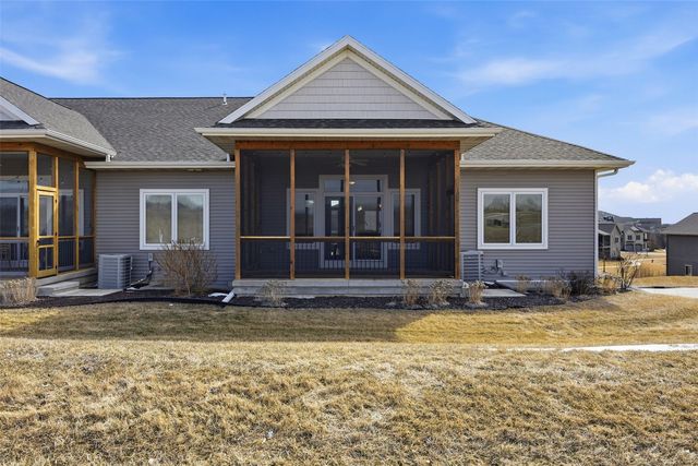 2877 Blue Sage Drive A, Coralville, IA 52241