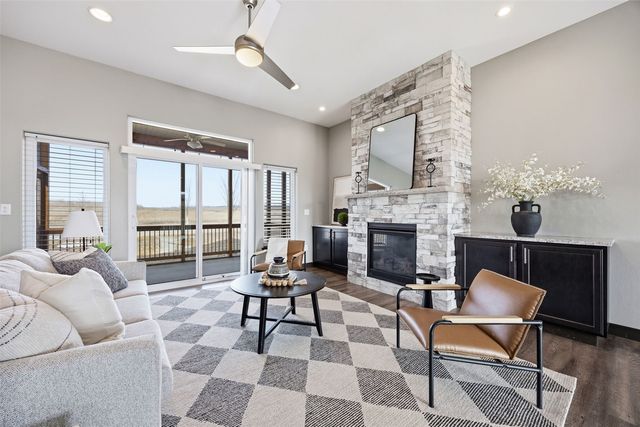 2877 Blue Sage Drive A, Coralville, IA 52241