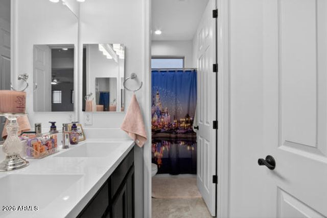 8804 W VERMONT Avenue, Glendale, AZ 85305