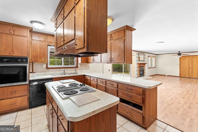 3675 Franklin Parkway, Franklin, GA 30217