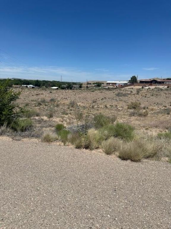 9 Loma Cordorniz, Peralta, NM 87042
