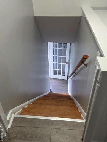 30555 Brush Street, Madison Heights, MI 48071